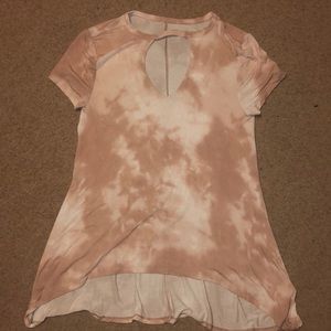 Short sleeve (small) never worn before.